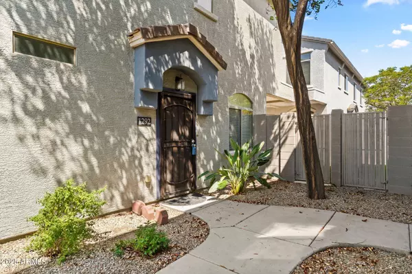 Phoenix, AZ 85085,2150 W ALAMEDA Road #1292