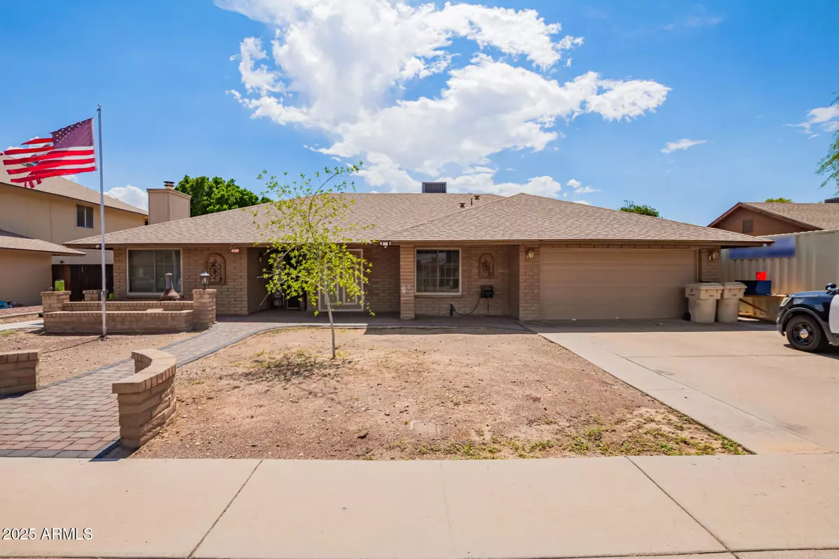 Glendale, AZ 85304,6409 W POINSETTIA Drive