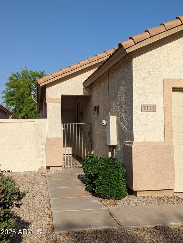 Chandler, AZ 85224,2121 N IOWA Street