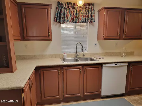 Florence, AZ 85132,3913 N FLORENCE Boulevard