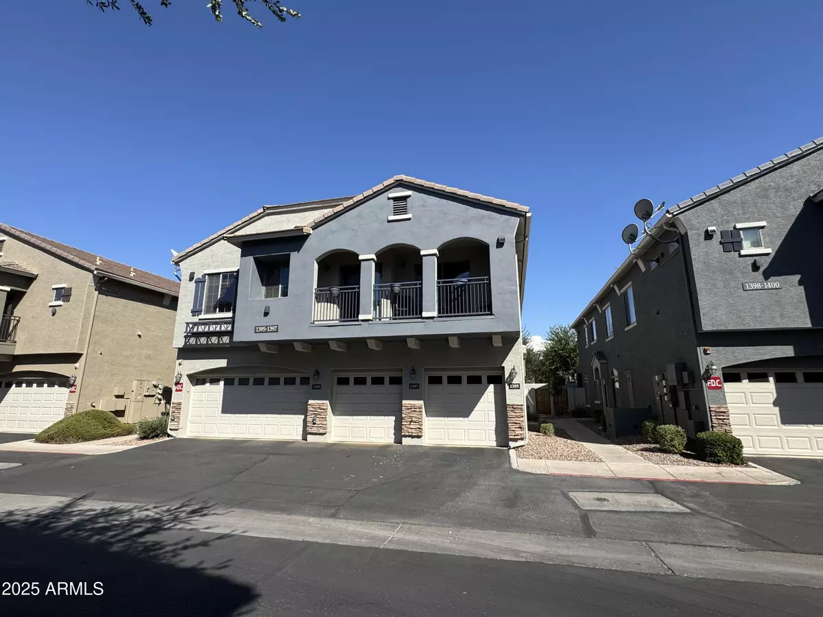 Tempe, AZ 85288,2402 E 5TH Street #1397