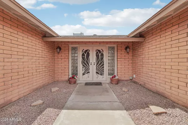Mesa, AZ 85202,1261 W KILAREA Avenue