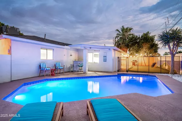 Scottsdale, AZ 85257,2530 N 68TH Place