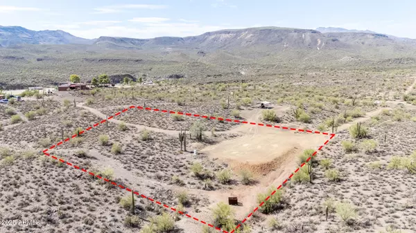 New River, AZ 85087,59 W Table Mesa Road #2