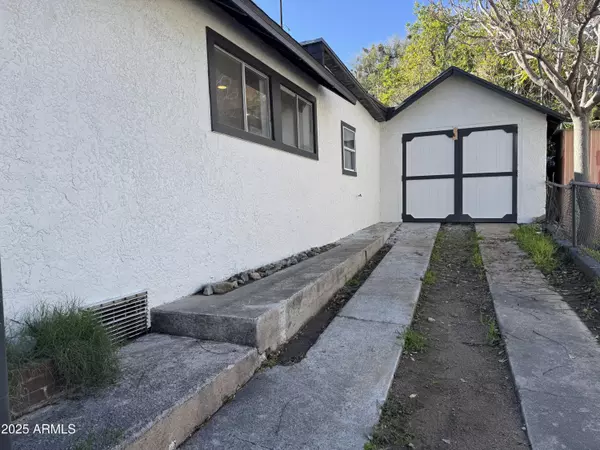 Miami, AZ 85539,184 S Kent Street