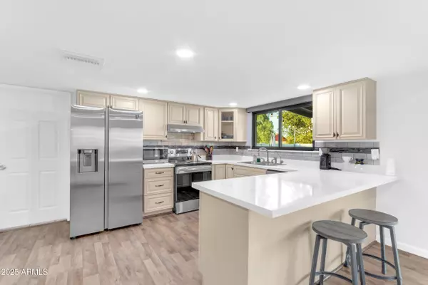 Chandler, AZ 85225,2128 E BOSTON Street