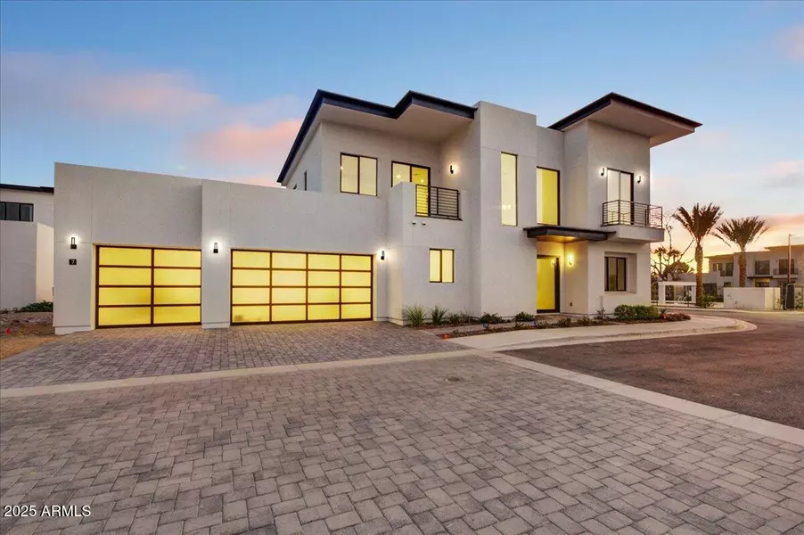 100 W NORTHERN Avenue #7, Phoenix, AZ 85021