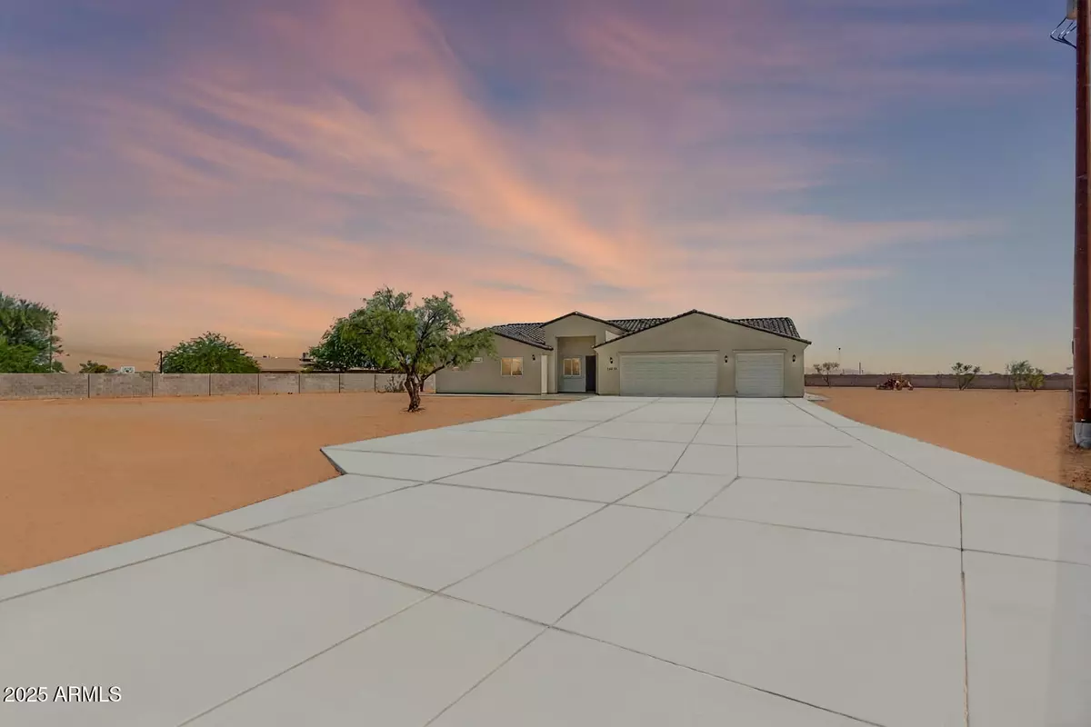 Surprise, AZ 85387,18215 W ENOCH Drive