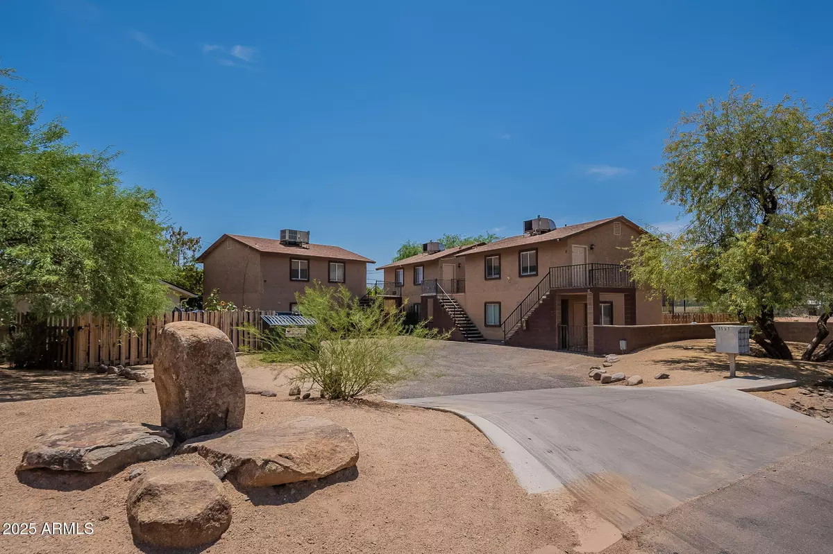 Phoenix, AZ 85020,1551 E Christy Drive #4