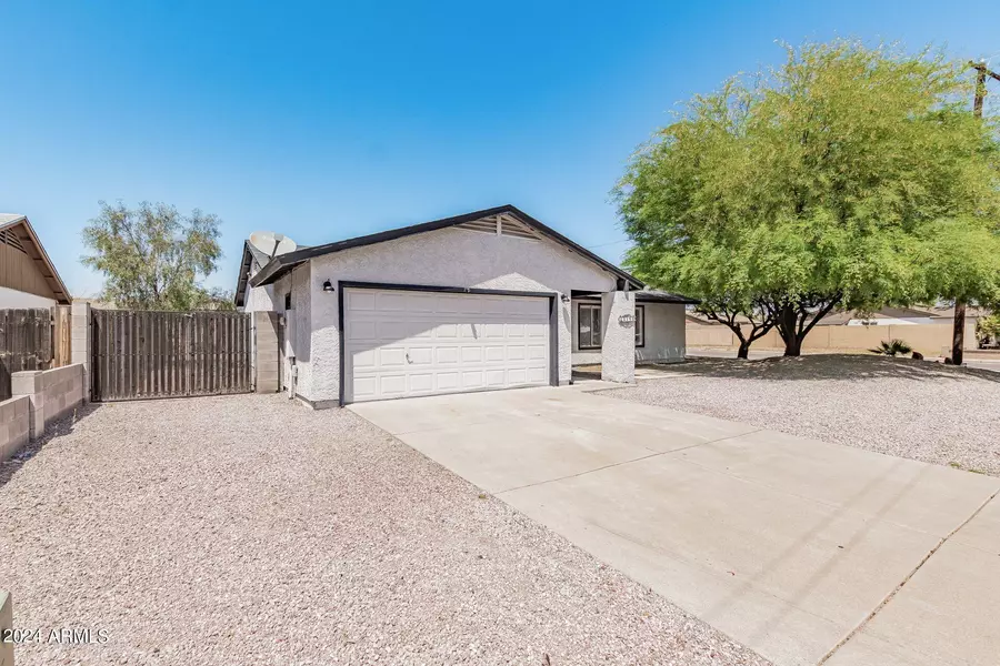 2102 W SHADY GLEN Avenue, Phoenix, AZ 85023