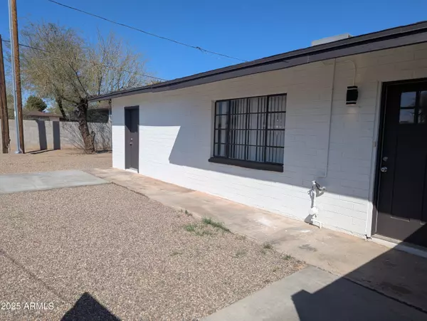 Phoenix, AZ 85008,2536 E CULVER Street