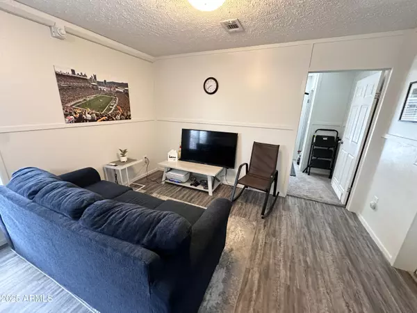 Glendale, AZ 85302,8401 N 67TH Avenue #250