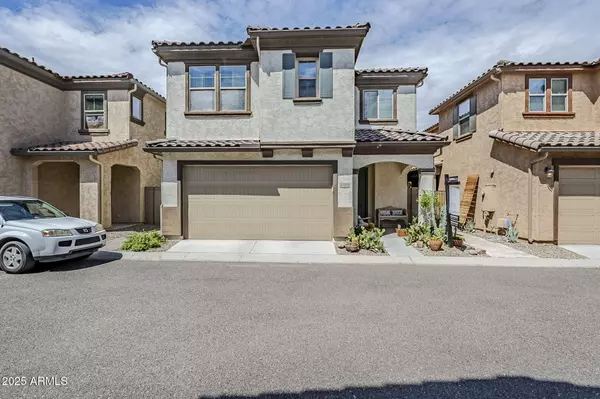 Phoenix, AZ 85032,4727 E BETTY ELYSE Lane