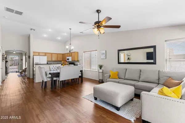 Phoenix, AZ 85041,6510 S 18TH Lane