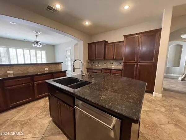 Gilbert, AZ 85297,3506 S SOBOBA Street