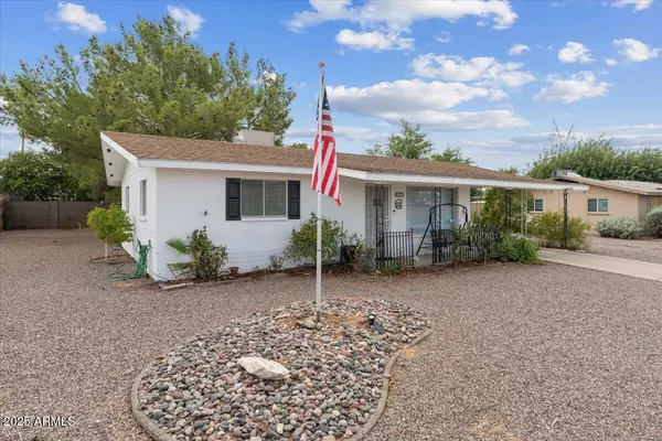 Mesa, AZ 85205,639 N 57TH Place