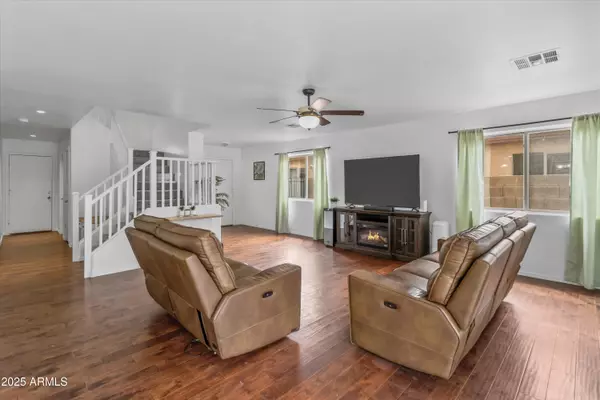 San Tan Valley, AZ 85140,1442 E TRELLIS Place