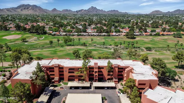 12212 N PARADISE VILLAGE Parkway S #428, Phoenix, AZ 85032