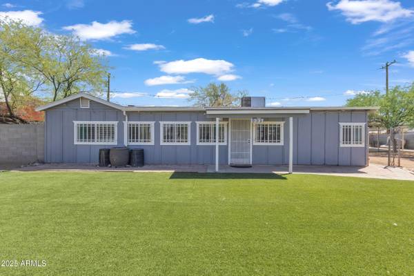 1331 E MCKINLEY Street, Phoenix, AZ 85006