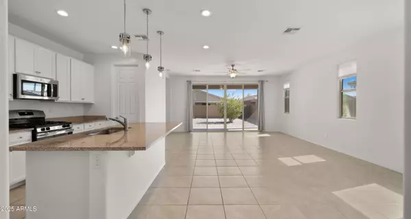 Phoenix, AZ 85043,7545 W SUPERIOR Avenue