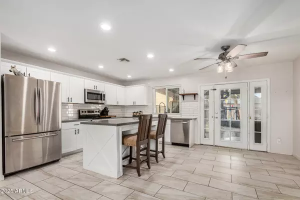 Mesa, AZ 85204,3226 E Enid Avenue