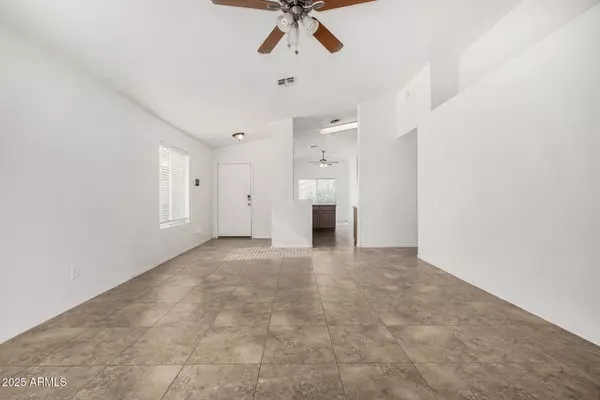 Glendale, AZ 85307,10453 W WINDSOR Boulevard