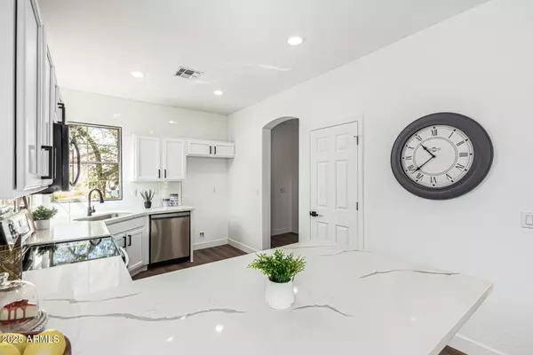Tolleson, AZ 85353,2312 S 88TH Drive