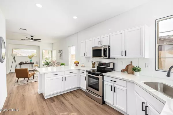 Tolleson, AZ 85353,2312 S 88TH Drive