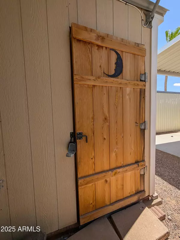 Florence, AZ 85132,515 E Cholla Lane
