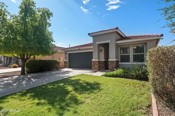 San Tan Valley, AZ 85140,993 E Leslie Avenue