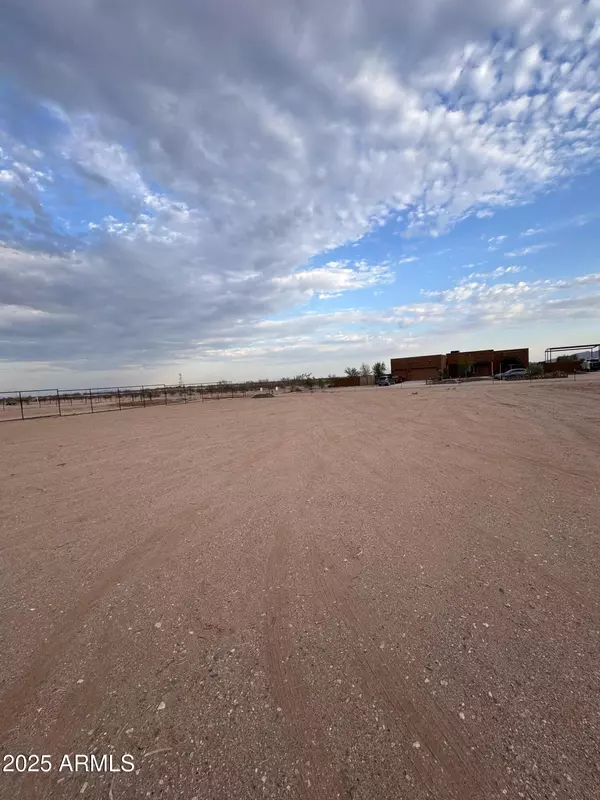 Wittmann, AZ 85361,20100 W PEAKVIEW Road #_