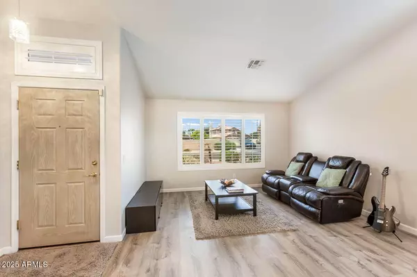 Mesa, AZ 85208,1111 S ROWEN --