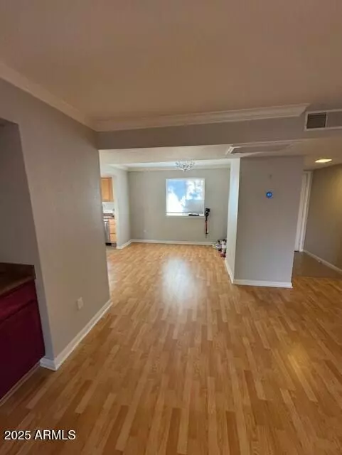 Scottsdale, AZ 85258,8260 E Arabian Trail #261