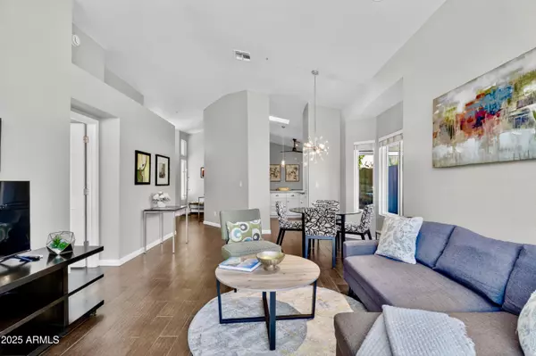 Scottsdale, AZ 85260,8828 E RIVIERA Drive