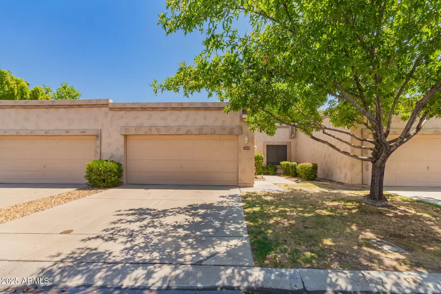 19249 N 93RD Drive, Peoria, AZ 85382