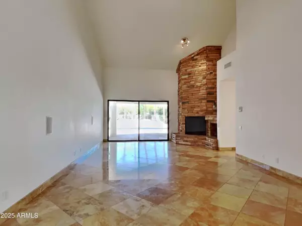 Scottsdale, AZ 85260,8260 E SUTTON Drive
