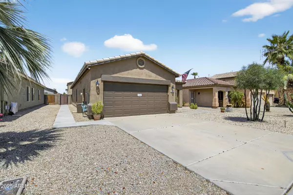 830 E TORTOISE Trail, San Tan Valley, AZ 85143