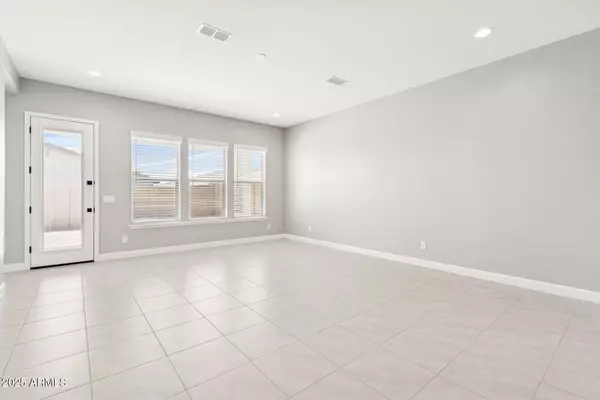 Litchfield Park, AZ 85340,5623 N 193RD Drive