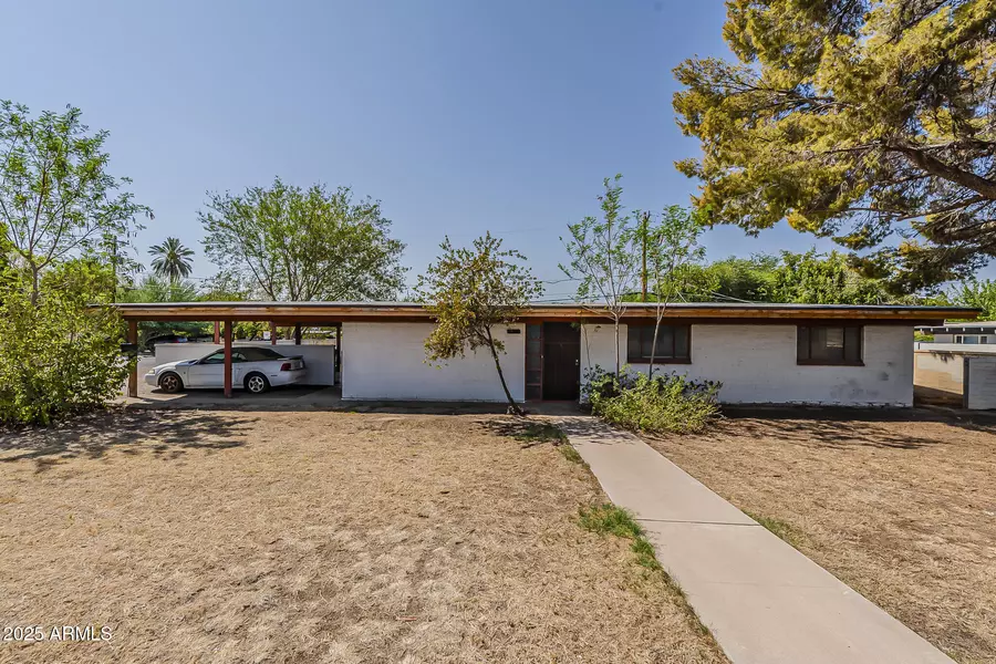 1023 E BETHANY HOME Road, Phoenix, AZ 85014