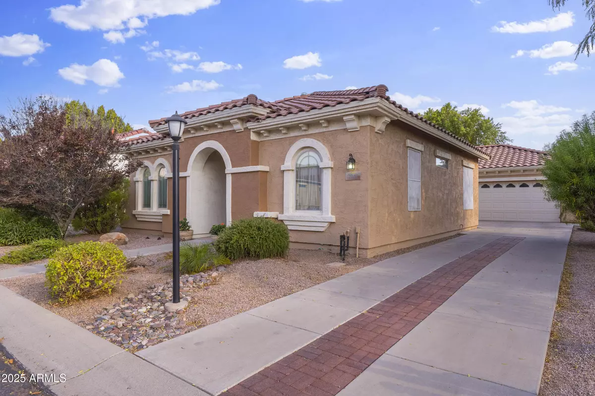 Mesa, AZ 85207,7747 E BILLINGS Street