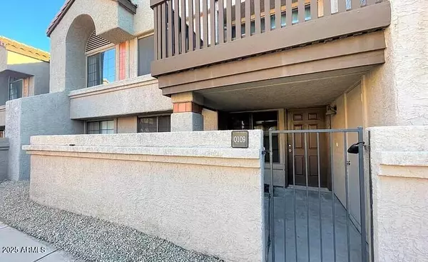 700 E Mesquite Circle #O109, Tempe, AZ 85288