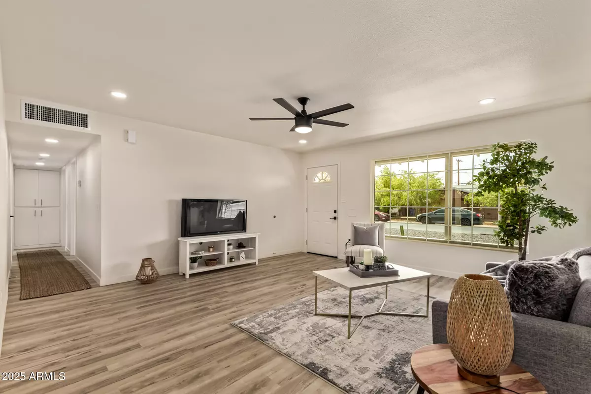Phoenix, AZ 85017,3132 W CITRUS Way