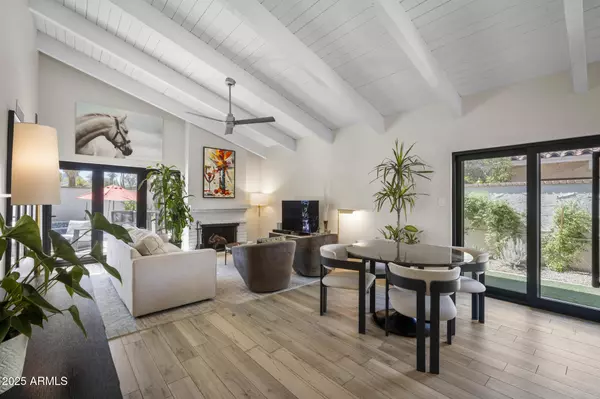 Paradise Valley, AZ 85253,5538 N 71ST Street