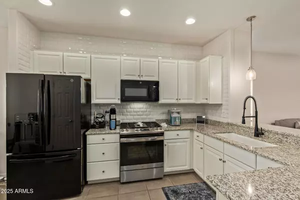 San Tan Valley, AZ 85140,295 W LYLE Avenue