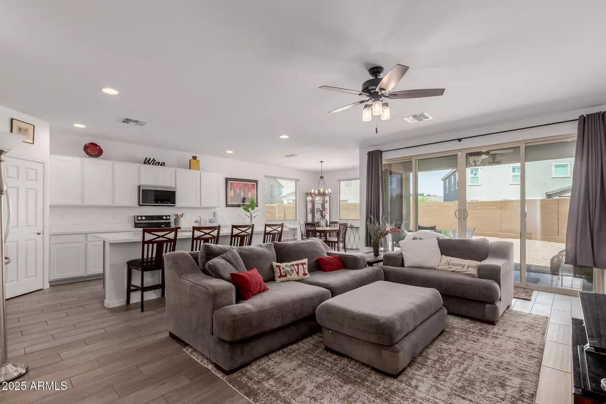 Mesa, AZ 85212,4733 S Carver Drive