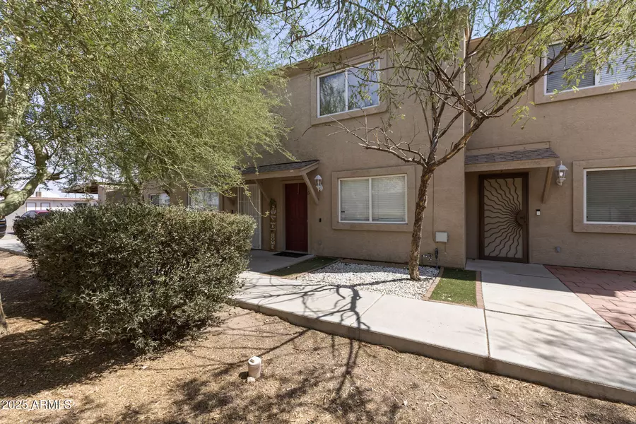 2277 S APACHE Drive #6, Apache Junction, AZ 85120