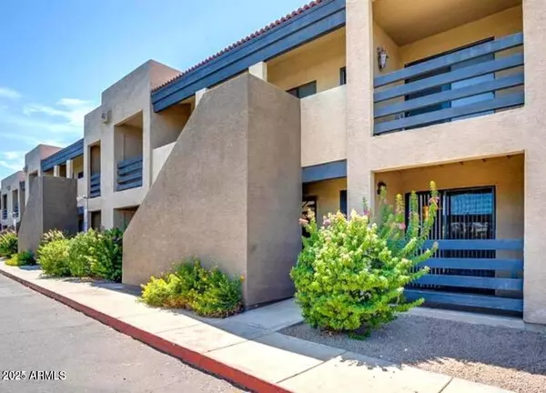 Phoenix, AZ 85008,1241 N 48TH Street #114
