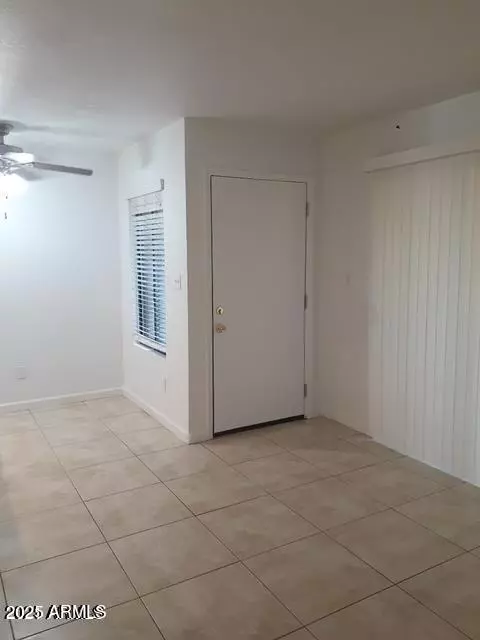 Phoenix, AZ 85008,1241 N 48TH Street #114