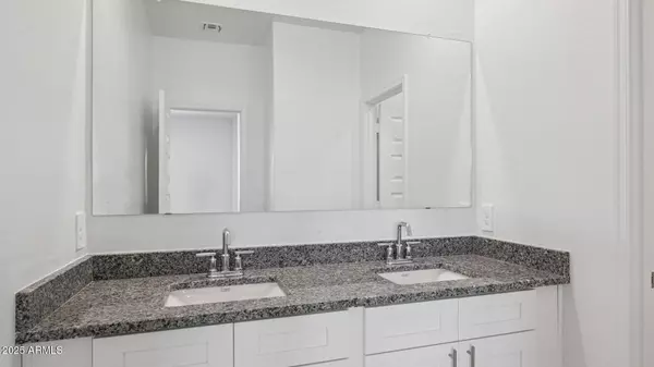 Maricopa, AZ 85138,16139 N Catanzaro Drive