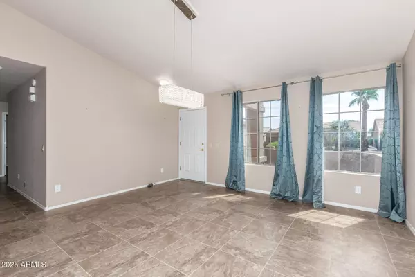 Sun Lakes, AZ 85248,24414 S STARCREST Drive